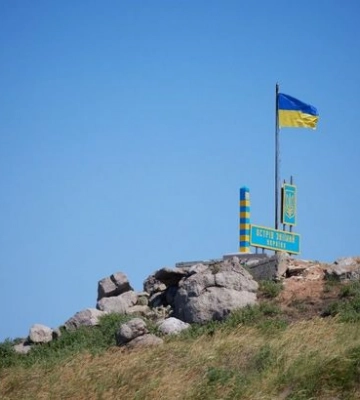 Минобороны рф назвало бегство с острова Змеиный &quot;шагом доброй воли&quot;