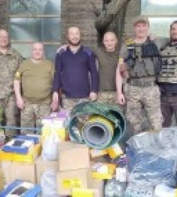 Зверинецкий монастырь УПЦ передал гуманитарную помощь в Харьков и Славянск Зверинецкий монастырь УПЦ передал гуманитарную помощь в Харьков и Славянск