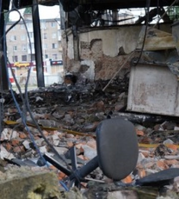 Число жертв ракетного удара по ТРЦ в Кременчуге резко возросло