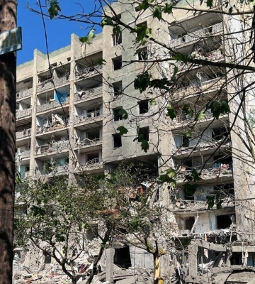 Ракетний удар по Сергіївці: загинув 10-річний хлопчик, ще одна дитина у комі