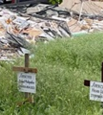 У Маріуполі виявили ще одну братську могилу