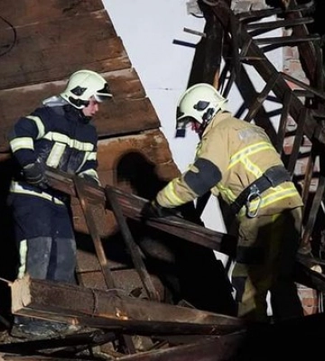 В Індустріальному районі Харкова лунають вибухи
