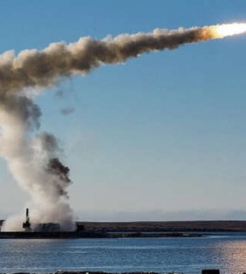Рашисти випустили по Миколаєву 12 ракет