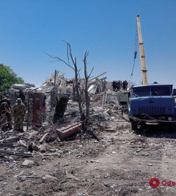 Последствия ракетного удара по Белгород-Днестровскому району (фото, видео)