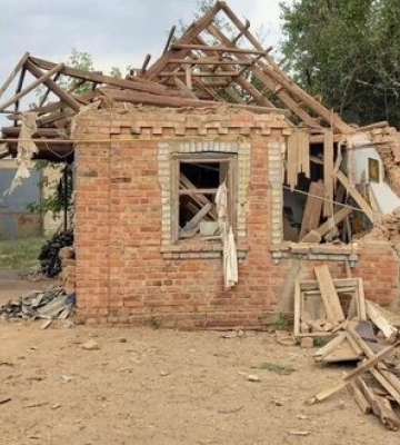 Російські війська обстріляли будинки на Запоріжжі. ФОТО