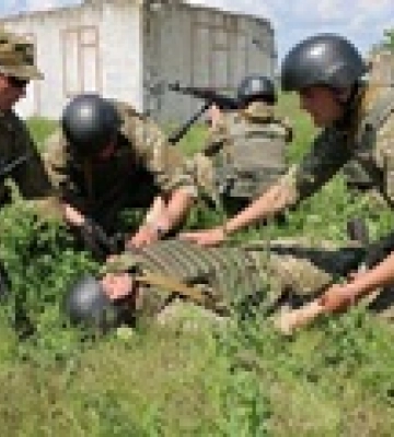 Військовим та поліцейським дозволили брати відрядження: у якому разі відпустять