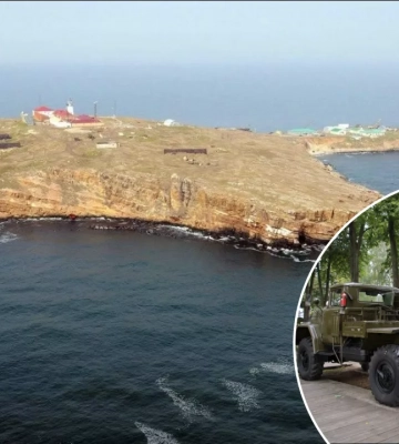 Панує дух Змієбаївки! Російський &quot;Град&quot; та &quot;Панцир-С1&quot; зробили на острові &quot;жест доброї волі&quot;