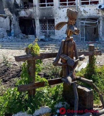 В Луганской области украинские защитники отбили два наступления войск РФ, оккупанты привлекли очень много военных и техники —&amp;hellip;
