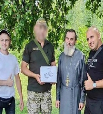 В Хмельницком верующие УПЦ купили для пограничников квадрокоптер