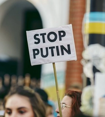 Хоче спровокувати: експерт пояснив, навіщо Кремль брязкає зброєю біля кордонів НАТО