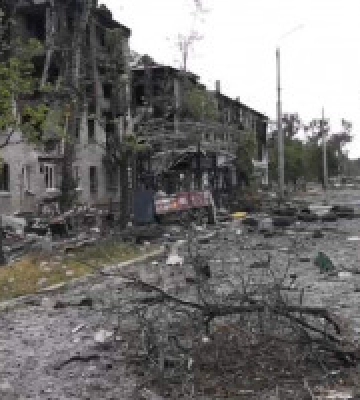 Росіяни закріплюються в районі Лисичанська, місто – у вогні, - Сергій Гайдай