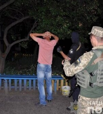 В Черкасах роздали повістки 34 порушникам комендантської години. ВІДЕО+ФОТОрепортаж
