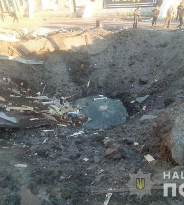 Слідчі показали наслідки ракетної атаки росіян по Київському району Харкова 