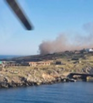 З&#039;явилися фото втечі росіян з острова Зміїний