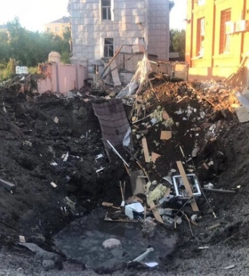 Під час ранкового ракетного обстрілу Харкова загинула людина