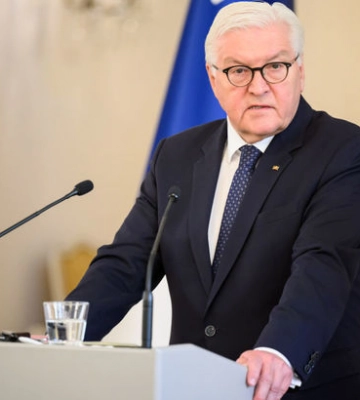 Штайнмаєр: Тільки Київ може вирішити, коли Україна сяде за стіл переговорів