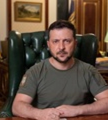 Зеленский пояснил, почему ВСУ отошли от Лисичанска
