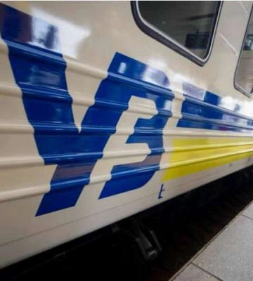 Потяг сполученням Чернівці-Полтава затримується на 5 годин: яка причина