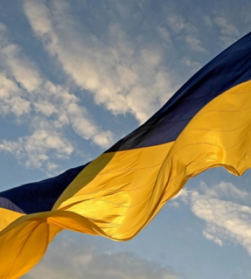 На острове Змеиный подняли украинский флаг