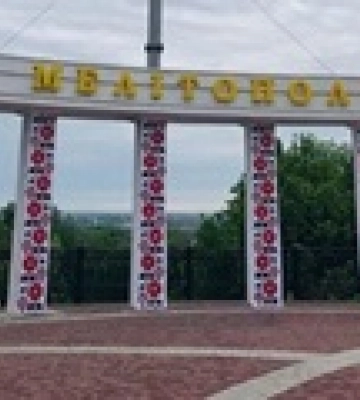 Окупанти погрожують мелітопольцям позбавленням батьківських прав