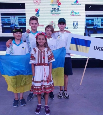 Юные патриоты из Одесской области заняли второе место на чемпионате мира по парусному спорту Юные патриоты из Одесской области заняли второе место на чемпионате мира по парусному спорту