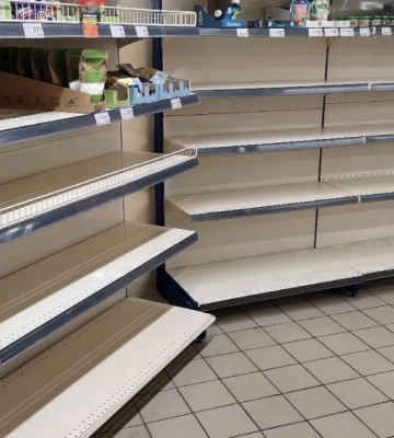 В магазинах Херсона ввели «натуральный обмен» и «продуктовые кредиты»