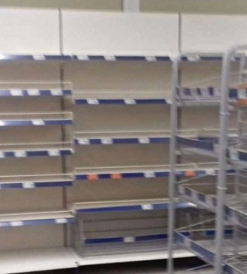 В магазинах Херсона ввели «натуральный обмен» и «продуктовые кредиты»