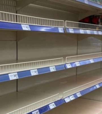 В магазинах Херсона ввели «натуральный обмен» и «продуктовые кредиты»