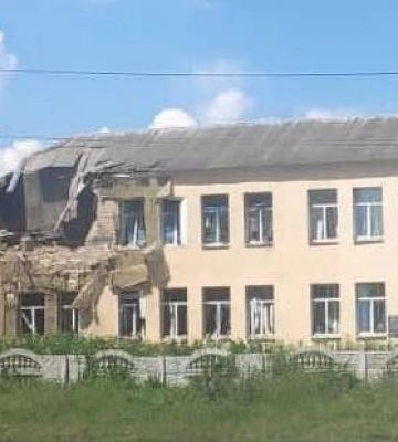Росіяни вкотре обстріляли ракетами Сумщину, пошкоджено школу 