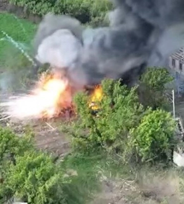Українські військові підірвали склади російської артилерії на Ізюмському напрямку (відео)