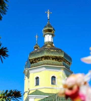 Громада у Гостомелі вирішила перейти з Московської церкви (відео)