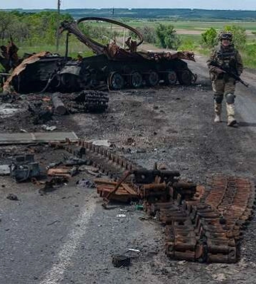 30 загарбників, два склади боєприпасів і техніка: втрати ворога на півдні