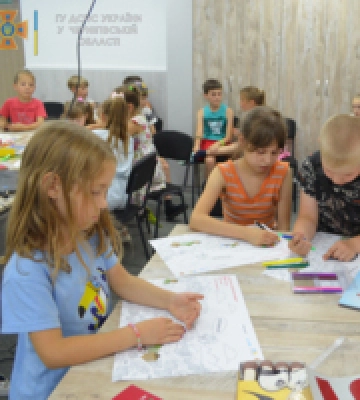 Рятувальники навчають дітей правилам безпеки