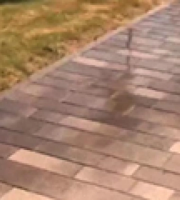 В Мариуполе люди по несколько дней ждут воды