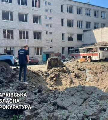 Нічний авіаудар по Харкову: пошкоджено два навчальних заклади 