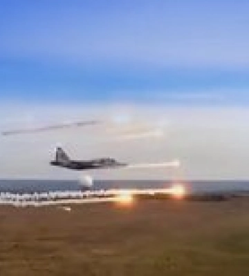Авиация ВСУ уничтожила два склада боеприпасов, два пункта управления и много техники врага