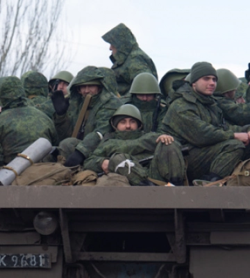 В окупованих районах Запоріжжя заборонили продаж алкоголю російським солдатам через їх масове пияцтво, - розвідка