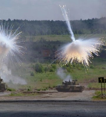 Російська армія обстріляла фосфорними снарядами Руську Лозову