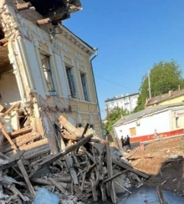 В Харькове захватчики ракетой уничтожили почти 200-летний памятник архитектуры