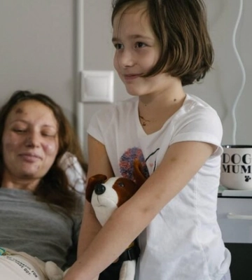 Рятувальники розповіли, як діставали 7-річну Женю з-під завалів будинку у Києві