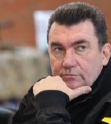 Данилов: &quot;Военным положением&quot; Путин хочет изменить этнический состав на захваченных землях