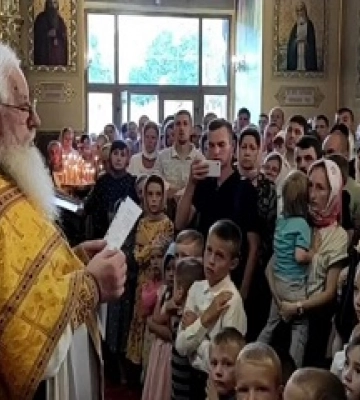 В Ивано-Франковске община собора подтвердила верность УПЦ