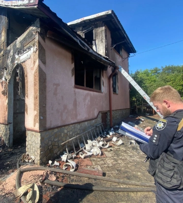 Поблизу Львова у пожежі загинули 6-річна дівчинка і 4-річний хлопчик
