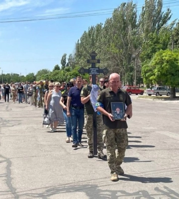 В Никополе 8 июля провели в последний путь погибшего Героя 