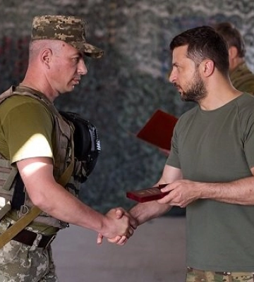 Зеленський відвідав передові позиції захисників на Дніпропетровщині