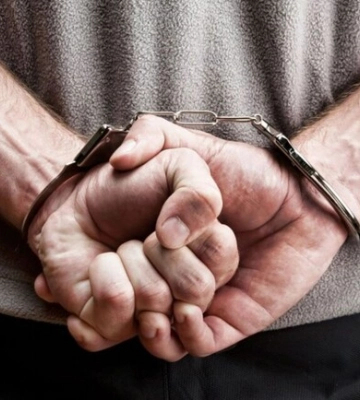 Розшукували 12 років: на Дніпропетровщині затримали вбивцю літньої жінки та студента