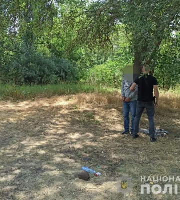 Вбивство літньої жінки та студента: у Новомосковському районі поліцейські Дніпра затримали 40-річного підозрюваного