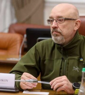 Резніков назвав три сценарії завершення війни в Україні