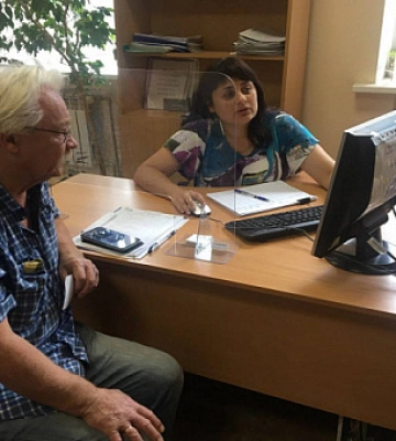 Днепропетровская служба занятости помогает переселенцам трудоустроиться