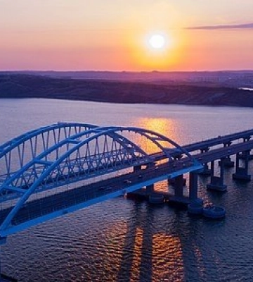 Кримський міст можна вважати цілком законною ціллю - американский генерал